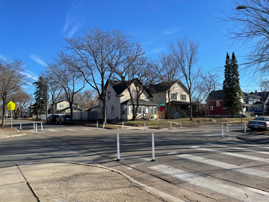 Bump out at 29th & Humboldt Ave N