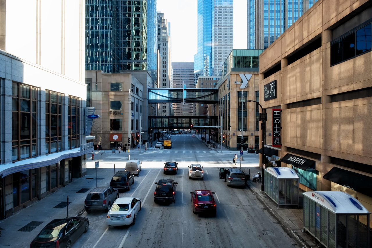 Streets in downtown Minneapolis showing multiple skyway levels between buildings. Photo credit: Augustus Isaac, Meet Minneapolis