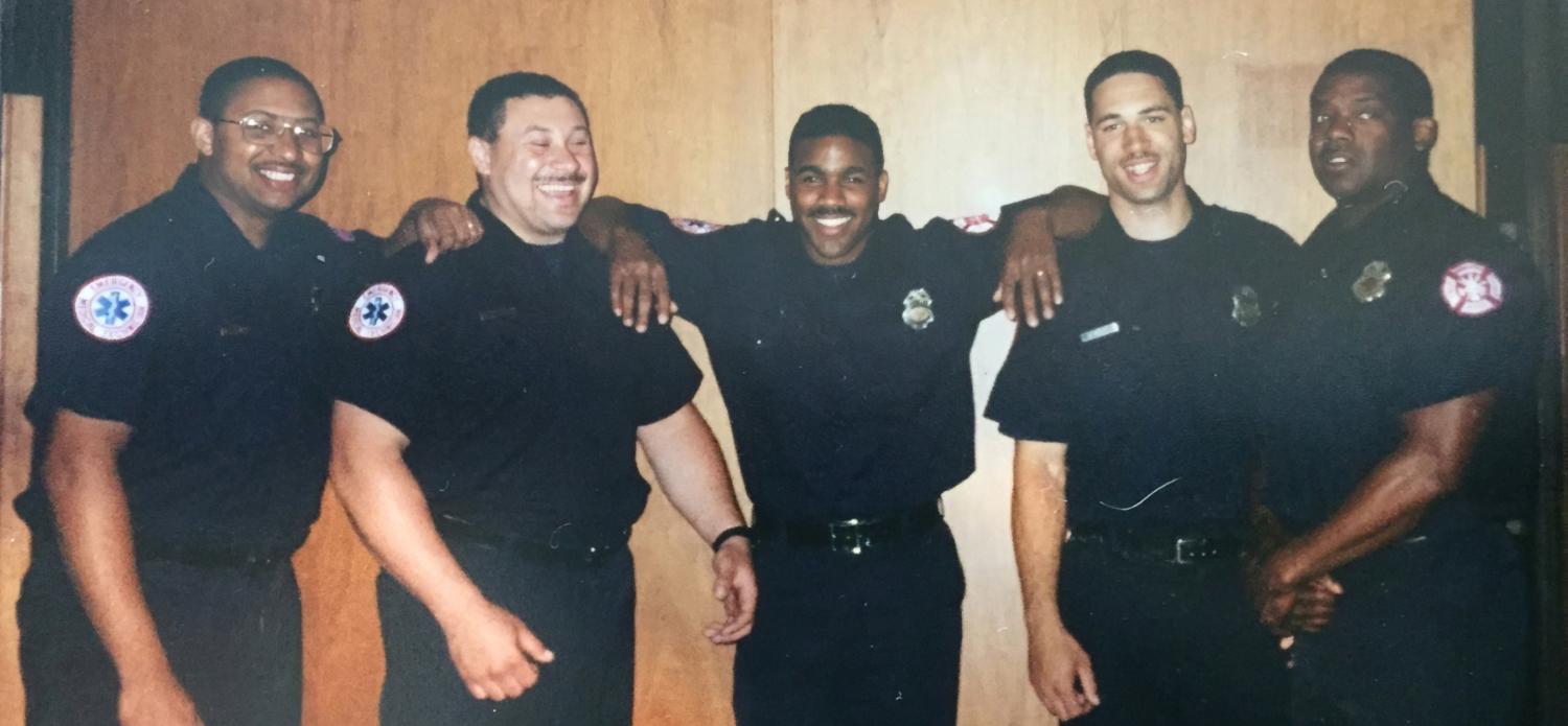 Minneapolis Fire Chief Bryan Tyner alongside some members of his 1995 rookie class.