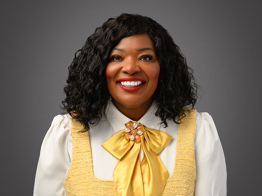 LaTrisha Vetaw